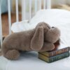 105516-d375c2.jpg Peluche chien boîte à mouchoirs en papier 37cm, 1 pièce