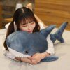 Peluche geante requin géant 140cm, oreiller de lecture