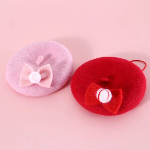 Béret en laine avec nœud papillon pour chat – Accessoire photo