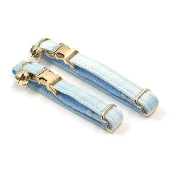 Collier Chat Personnalisé en Velours – Nœud Papillon Gravé