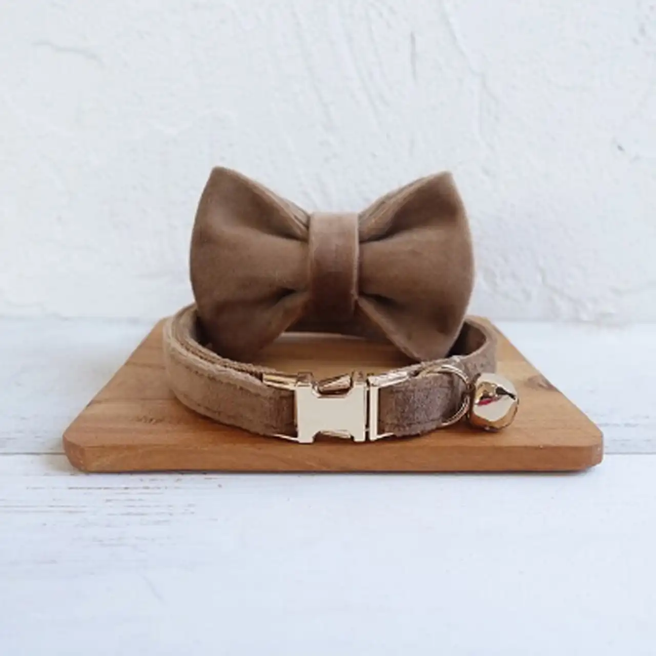 Brown Collar bow