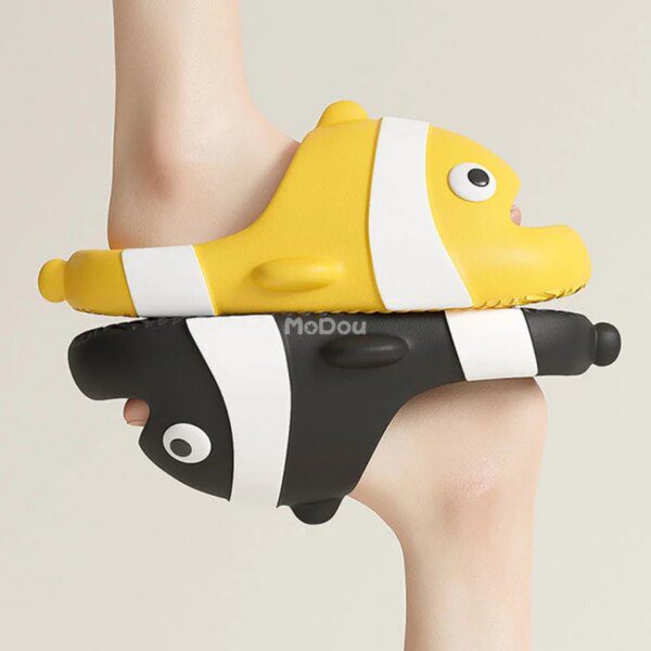 122740-f18aad.jpg Claquette Poisson pour Femme – Chaussons Amusants