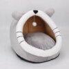 Niche CozyCave Cocoon™ – La grotte ultra-douce avec oreilles ludiques