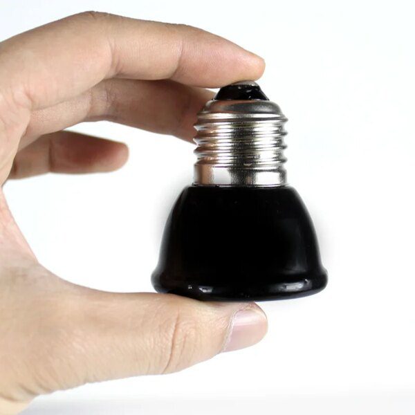 26571-a6128f.jpg lampe chauffante infrarouge pour animaux