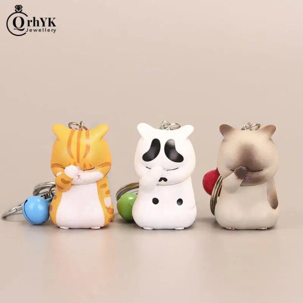 porte clé chat mignon timide, chaton potelé