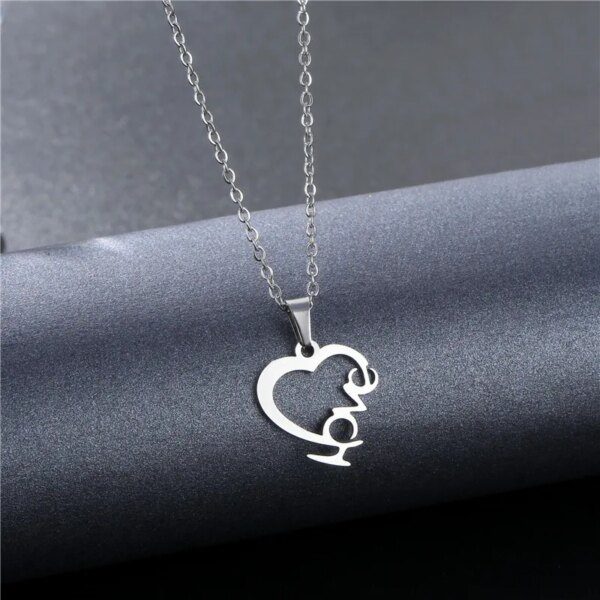 collier coeur en acier inoxydable avec pendentif