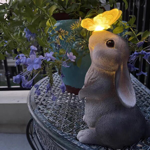 lampe solaire jardin, lapin et papillon