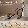 47892-3f513e.jpg Sculpture artistique minimaliste pour chien et chat