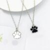 Collier patte de chat mignon