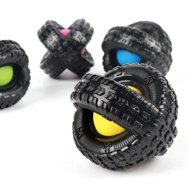 Balle à Mâcher en Caoutchouc TPR Saveur Bœuf pour Chien – Entraînement