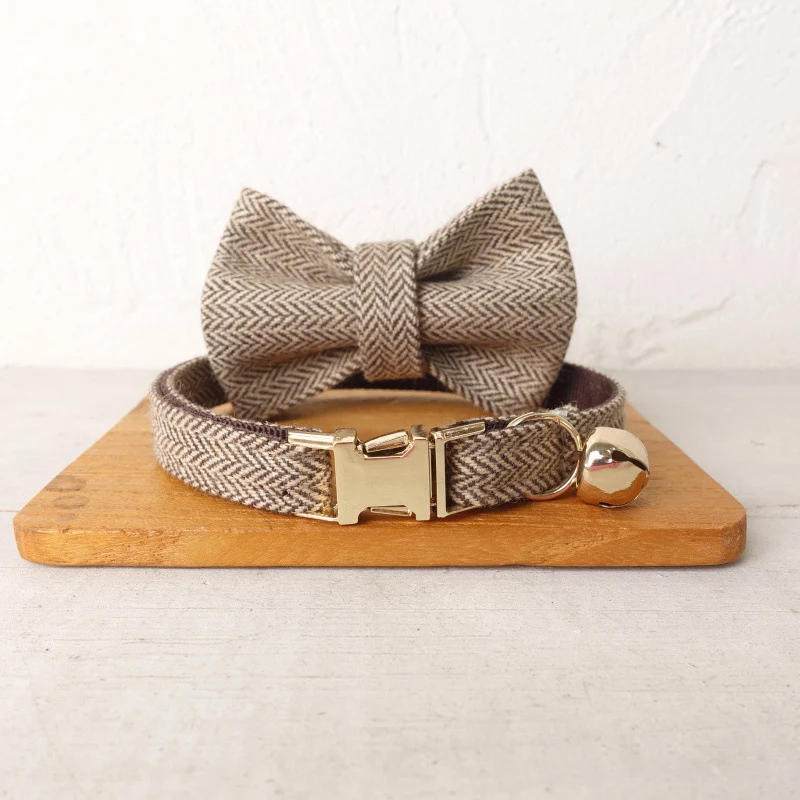 Collar bow