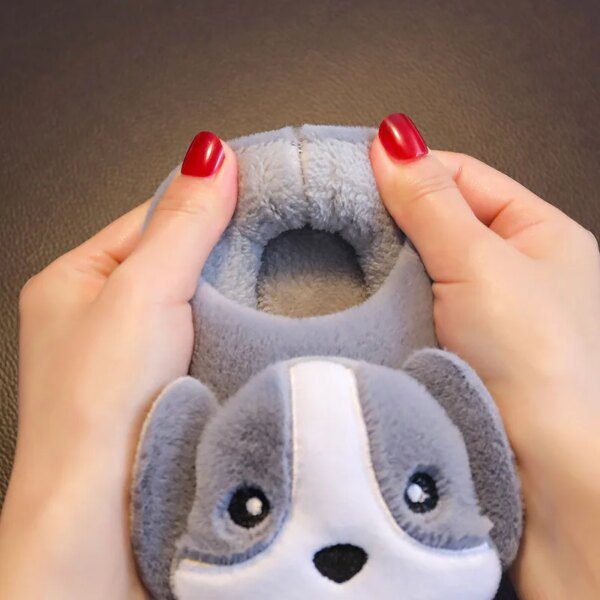 Pantoufles d'hiver pour enfants, tongs en fourrure pour bébés garçons et filles